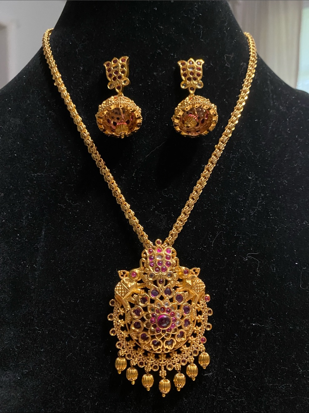 24KGP Kemp Filigree Pendant Necklace and Earrings Set with Ruby